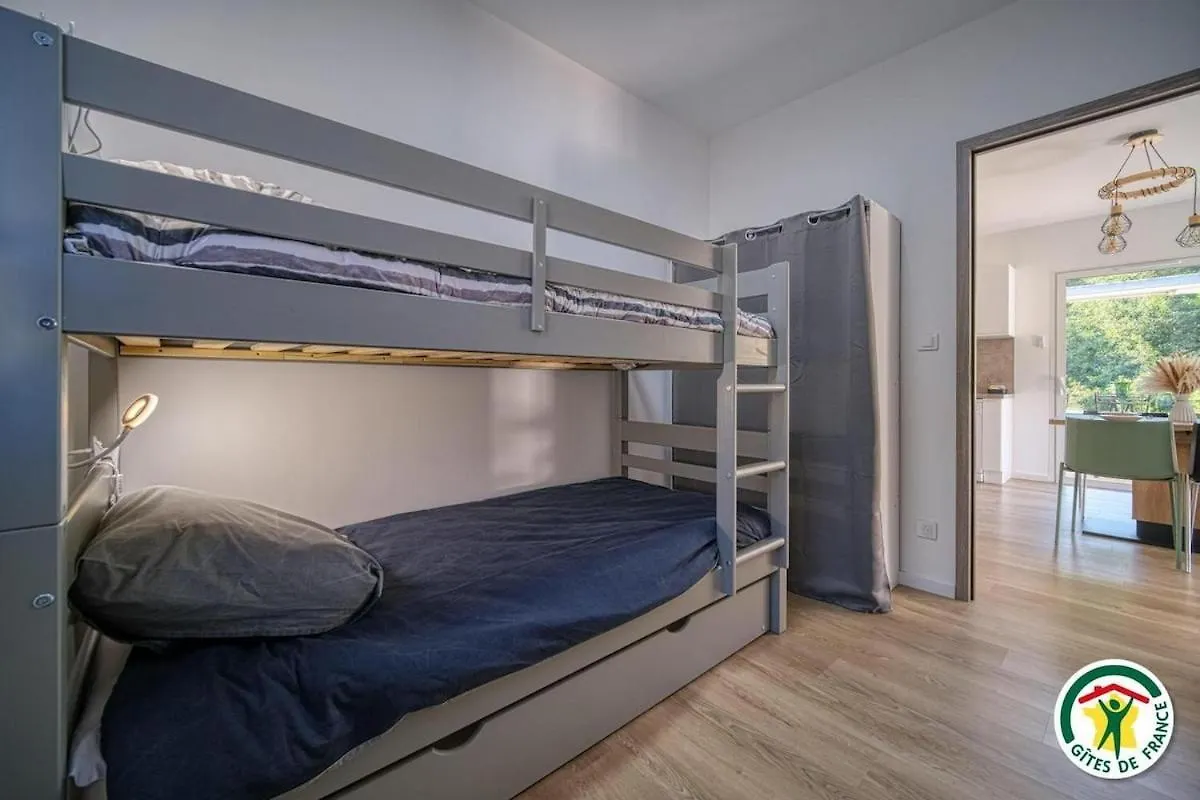 Feriehus Gite La Bauge 1 A 7 Personnes 26400 Montclar Sur Gervanne
