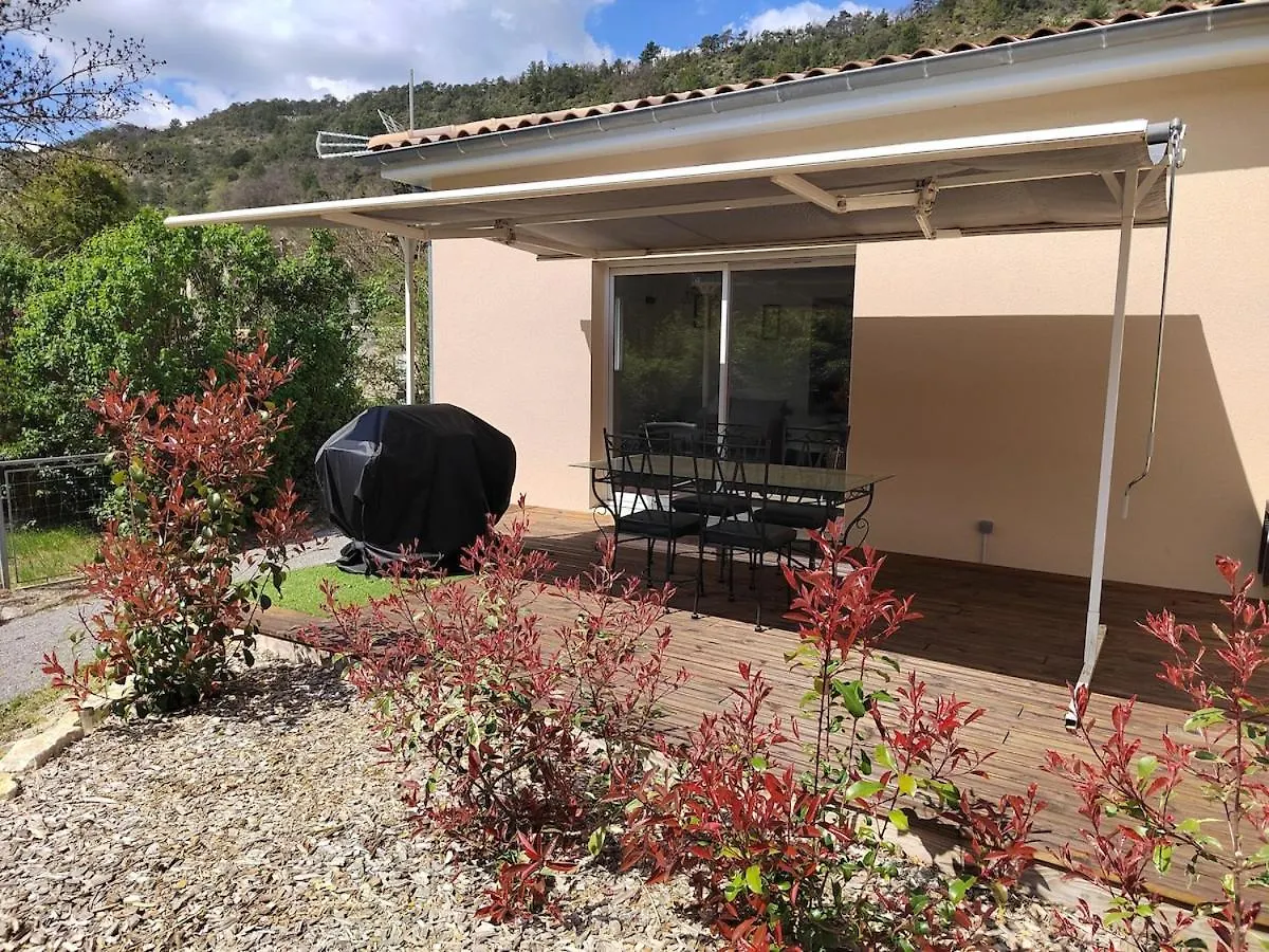 Gite La Bauge 1 A 7 Personnes 26400 Montclar Sur Gervanne Feriehus Montclar-sur-Gervanne