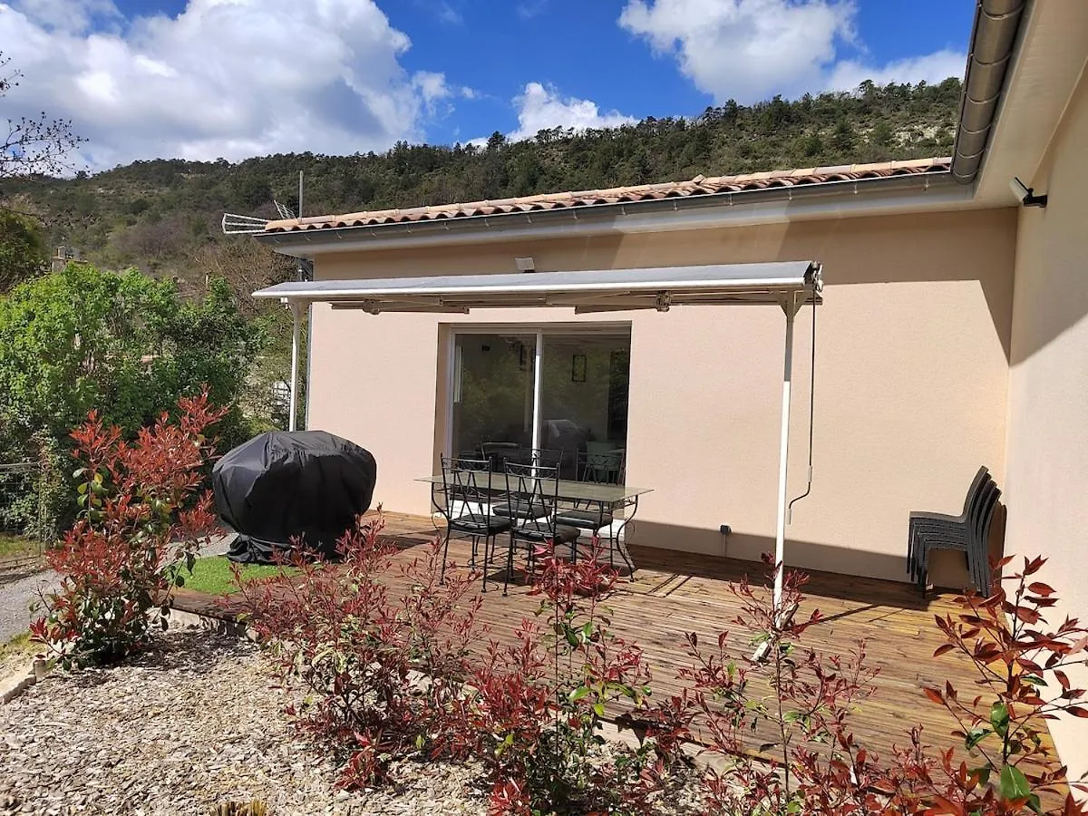 Gite La Bauge 1 A 7 Personnes 26400 Montclar Sur Gervanne